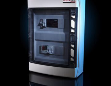 Coffret de puissance et régulation de température et d’hygrométrie d’un frigorifère EG/ECH à dégivrage à air